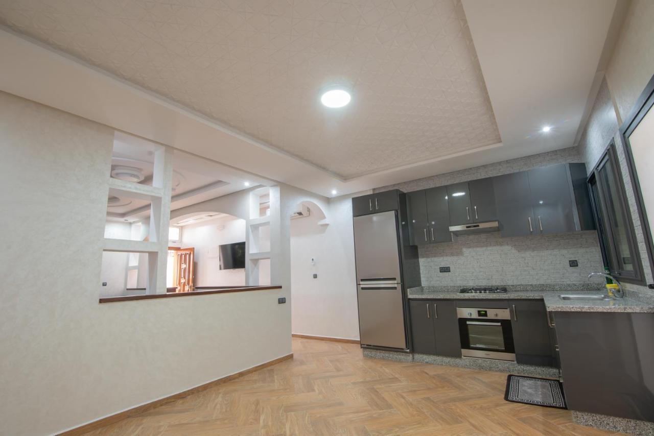 Adam'S Apartments,Self Checkin 6 Mins To Beach Downtown Fiber Optic Wifi Free Parking Same Rules As Hotels Агадир Екстериор снимка