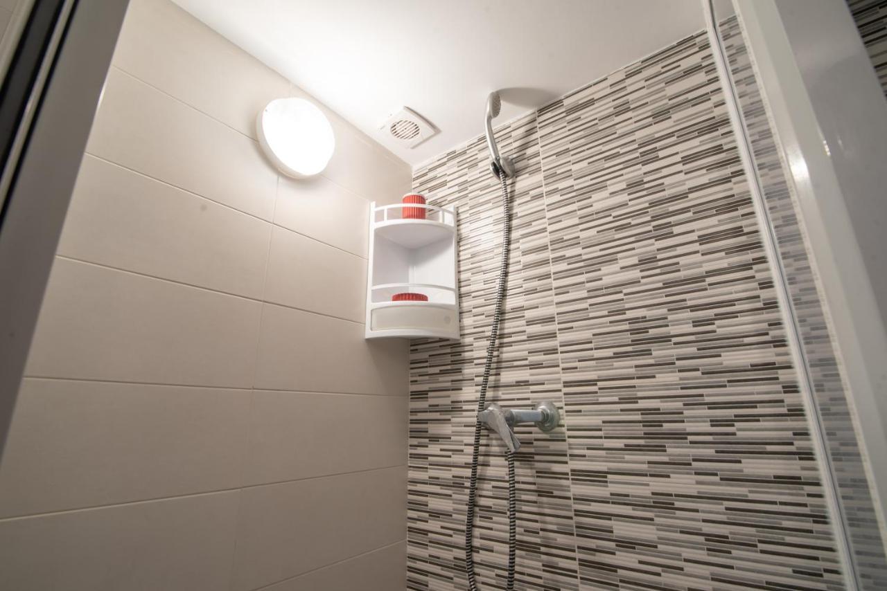 Adam'S Apartments,Self Checkin 6 Mins To Beach Downtown Fiber Optic Wifi Free Parking Same Rules As Hotels Агадир Екстериор снимка